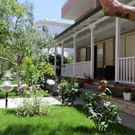 Twin Appartamento Golem (Tirana)