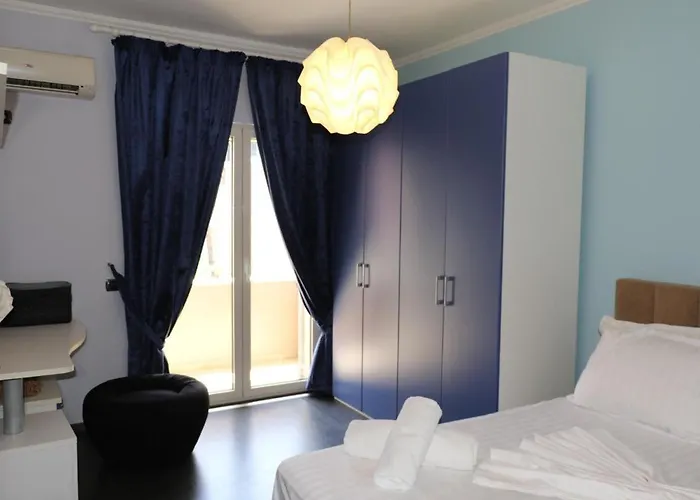 Twin * Golem (Tirana)